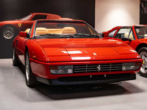 Ferrari Mondial T cabriolet bw.1990