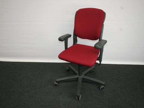 Ergonomische bureaustoel Ahrend 230