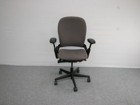 Ergonomische Bureaustoel Steelcase Leap Bruin