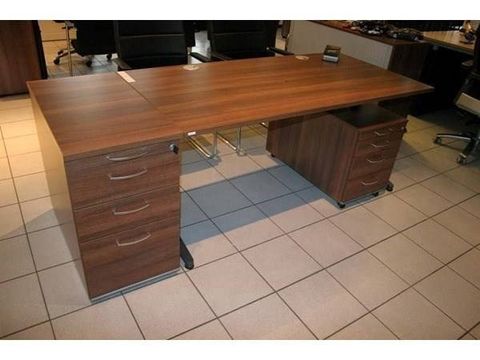 Steelcase desk with fixed drawer unit