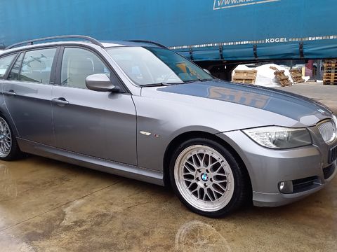 Bmw 318D touring 2009