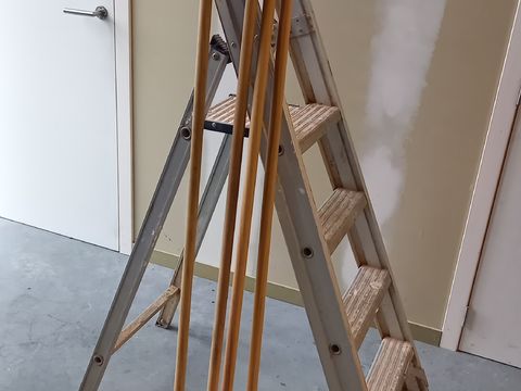 Aluminium huishoudladder,2 aftrekkers en 2 borstels