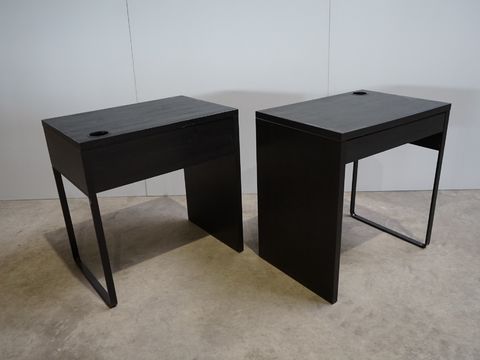 2x MICKE, Zwartbruin bureau 73x50 cm