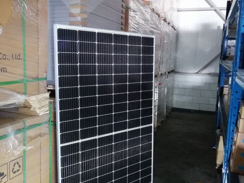 36 st.PhonoSolar zonnepanelen 380w(nieuw)