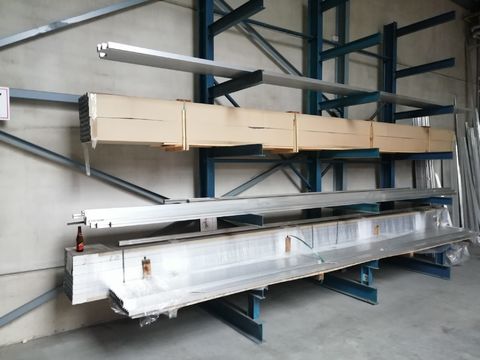 Aluminium profielen +/-220st. diverse lengtes